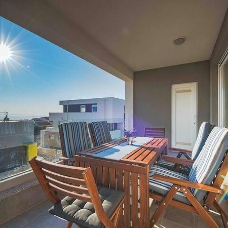 Blue Sky, Modern Sea View Apartment Novalja Bagian luar foto